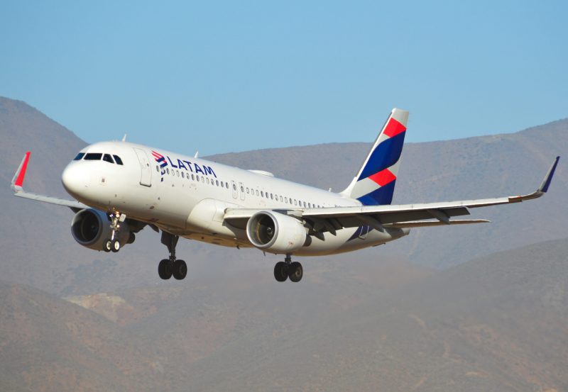 LATAM lanza wifi a bordo en sus vuelos dentro de Chile