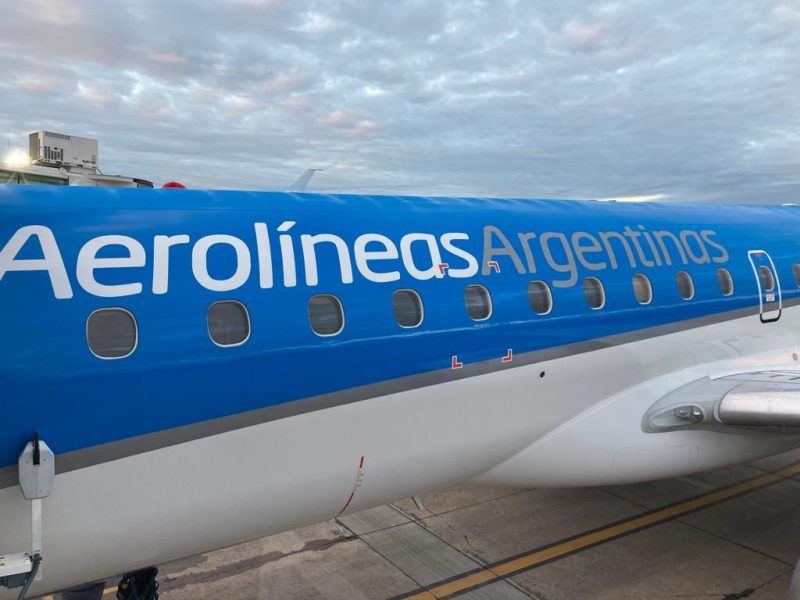 Aerolíneas Argentinas suspende ruta y deja sin conexión aerocomerciales