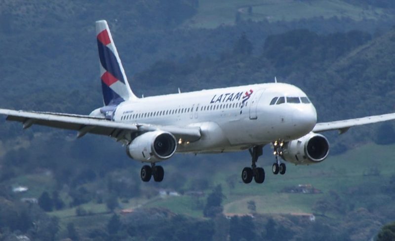 Latam Airlines aumenta frecuencias internacionales