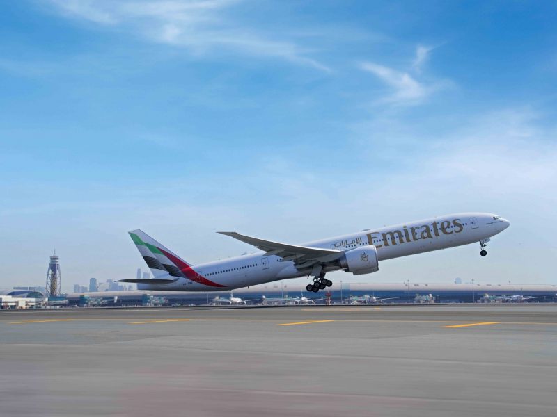 Emirates adiciona vuelo y recupera frecuencias a Europa