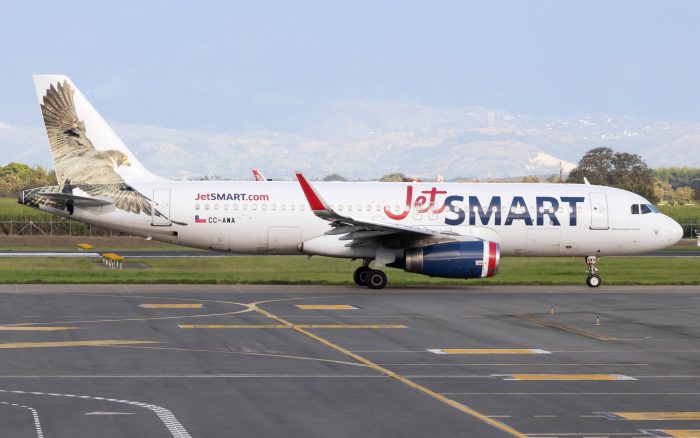 JetSMART retoma dos rutas suspendidas desde noviembre