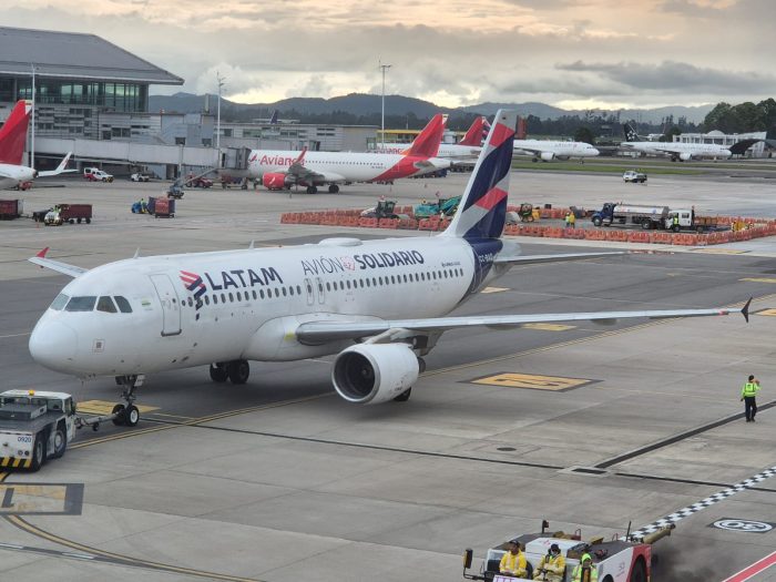 Avión Solidario de LATAM Perú se pone disposición ante crisis de incendios forestales