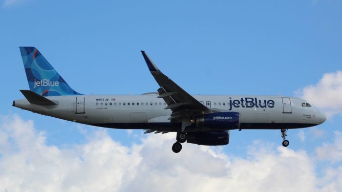 Jetblue continúa con su ajuste de rutas y suspende otra ruta desde noviembre