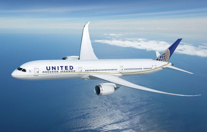 United Airlines modifica capacidad en ruta internacional