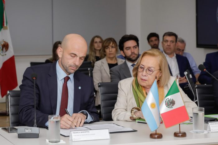 Argentina y México se unen política de Cielos Abierto