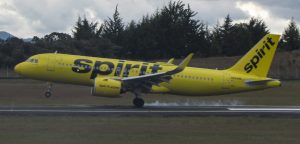 Spirit Airlines  extiende la posterga en ruta en Colombia