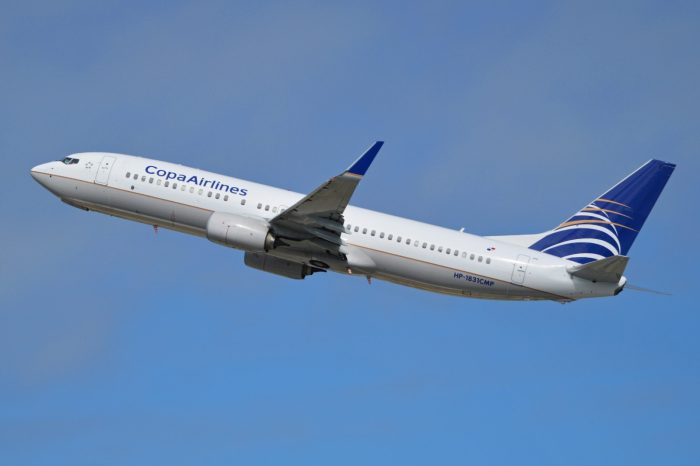 La Aeronáutica Civil de Colombia informa que la aerolínea Copa Airlines suspenderá temporalmente su ruta internacional