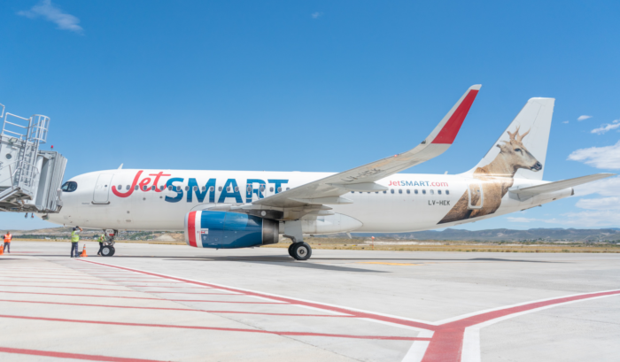 JetSMART refuerza la conectividad