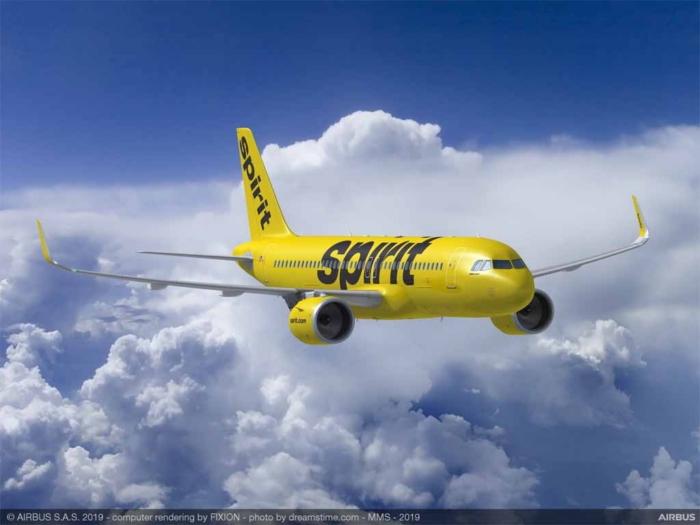 Spirit Airlines cesa operaciones en ruta internacional