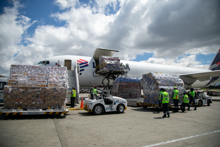 LATAM Cargo moviliza una cifra récord de flores en la temporada de San Valentín