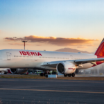 Iberia refuerza su liderazgo en conectividad aérea para el verano de 2025