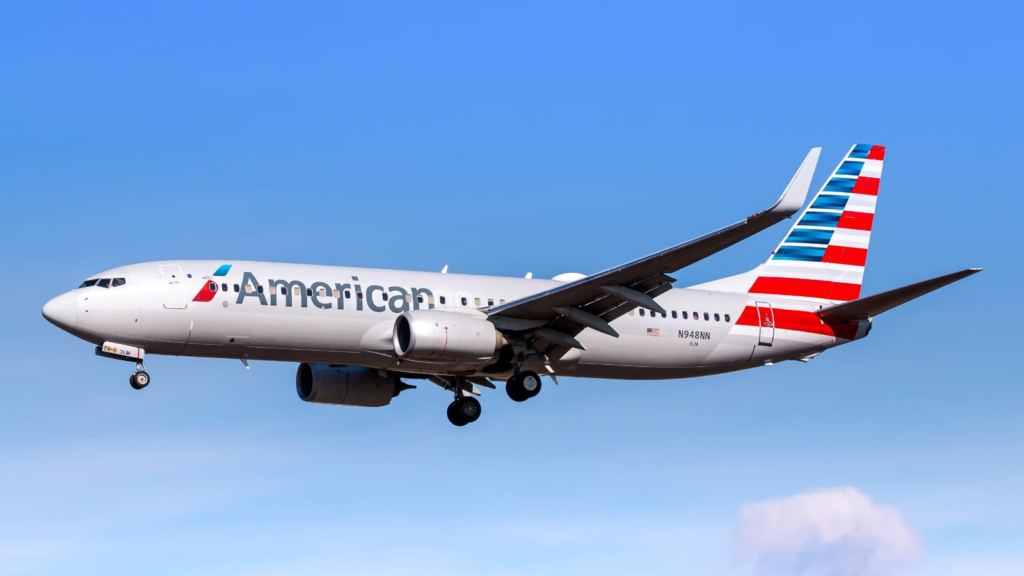 American Airlines inició operaciones después de cuatro años