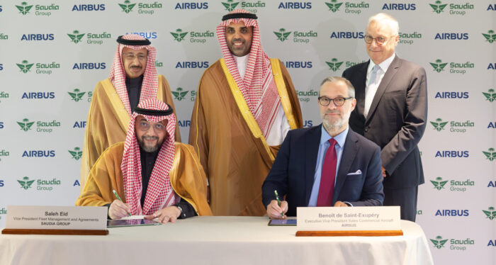Flyadeal incorporará aviones de fuselaje ancho con el nuevo pedido del A330-900