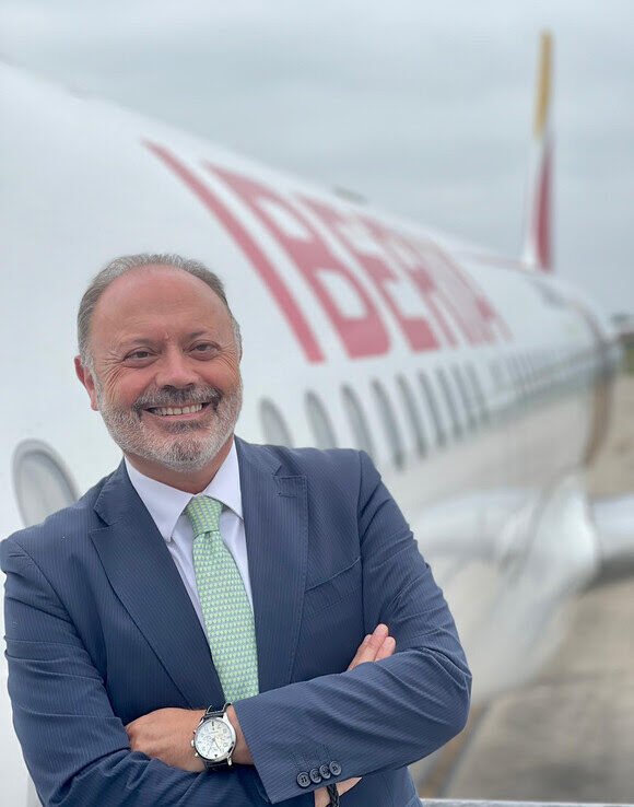 Iberia nombra a Víctor Moneo como nuevo Director Global de Ventas para reforzar su presencia internacional