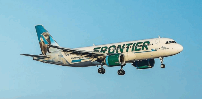 Frontier Airlines inicia operaciones en Paine Field con vuelos a Denver, Las Vegas y Phoenix