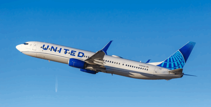 United Airlines cancela ruta internacional en el Caribe