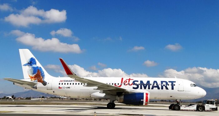 JetSMART celebra 9 años con expansión regional
