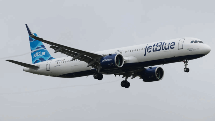 jetBlue cancelara ruta internacional en el caribe