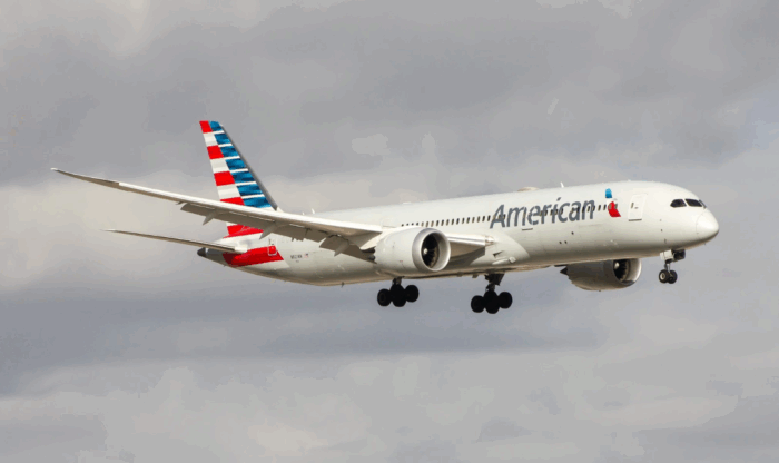 American Airlines celebra su avión número 1.000