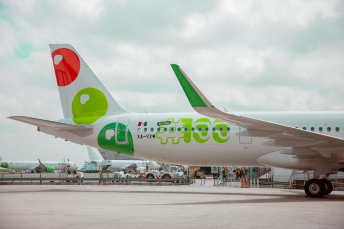 Viva celebra la llegada de su avión número 100 y consolida su liderazgo en México