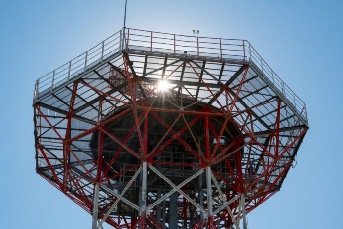 EANA moderniza el radar de Quilmes y refuerza la seguridad aérea