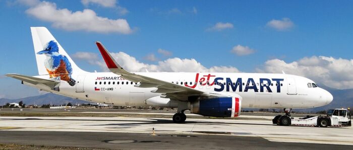 JetSmart suma frecuencias internacionales