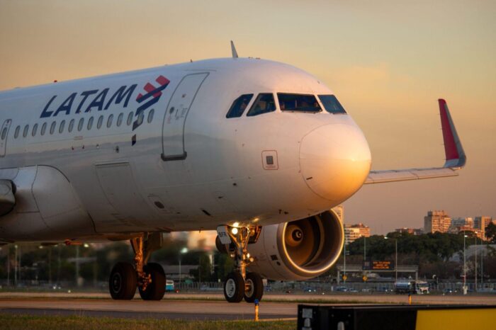 LATAM refuerza su operación con frecuencias y nuevas rutas