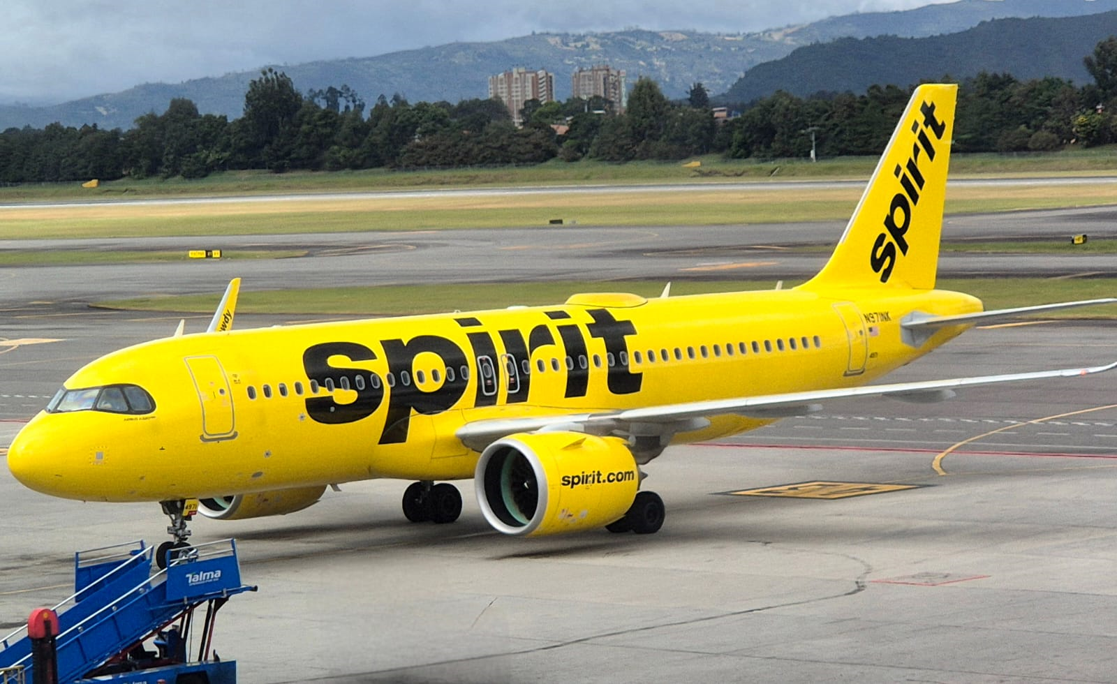 Spirit Airlines expande su red de vuelos en Latinoamérica