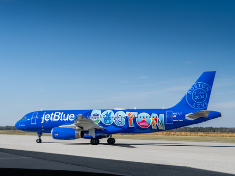 JetBlue presenta “Wicked Blue”, su nuevo avión homenaje a Boston