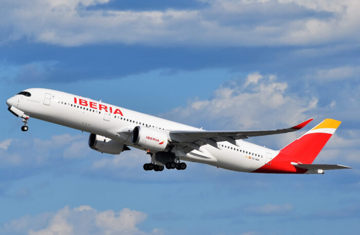 Iberia ajusta sus vuelos entre Madrid y Bogotá desde abril