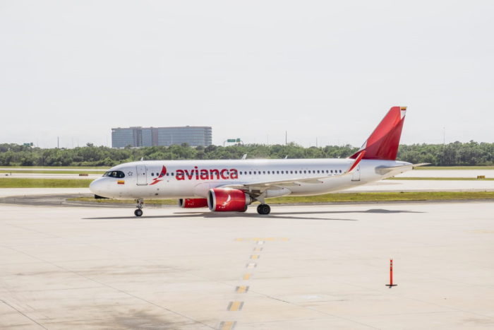 Avianca reactiva vuelos diarios entre Bogotá y Caracas