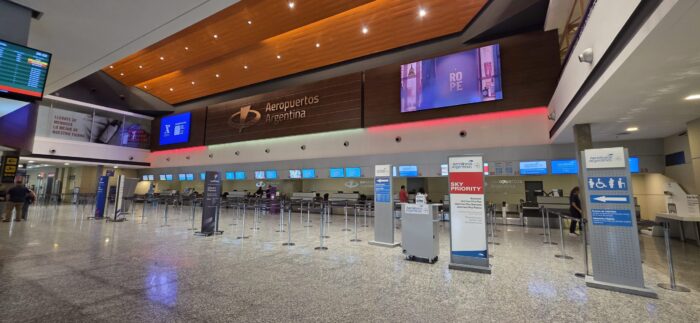 Aeropuertos Argentina renueva sus video walls con tecnología LED de Samsung