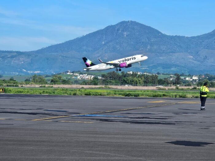 Volaris cancela ruta internacional en Centroamérica