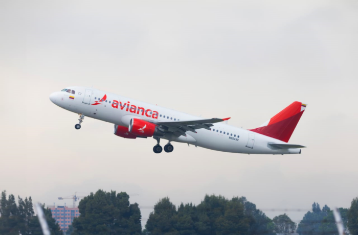 Avianca Takes Legal Action After Disruptive Passenger Incident on Montería–Bogotá Flight
