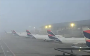 LATAM reporta cancelaciones de vuelos en Bogotá por condiciones meteorológicas