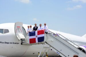 Arajet suma su avión 16 y proyecta operar desde Santiago en 2027