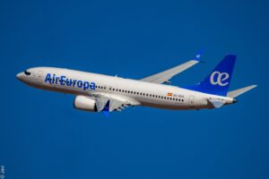 Air Europa amplía su red con nuevos destinos en España