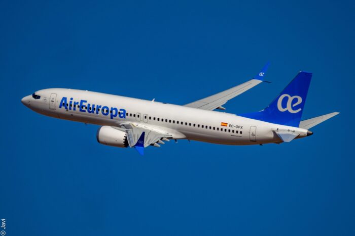 Air Europa amplía su red con nuevos destinos en España