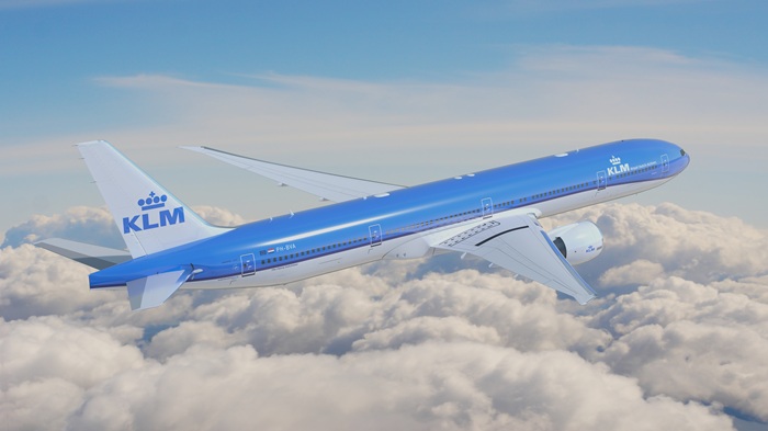 Boeing 777-300
