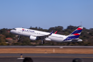 LATAM vuelve a Pereira y refuerza vuelos en el Eje Cafetero