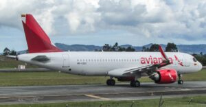 Avianca operará vuelos diarios desde Montevideo y Asunción hacia Bogotá
